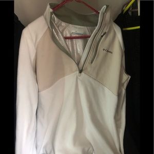 Columbia fleece sweater
